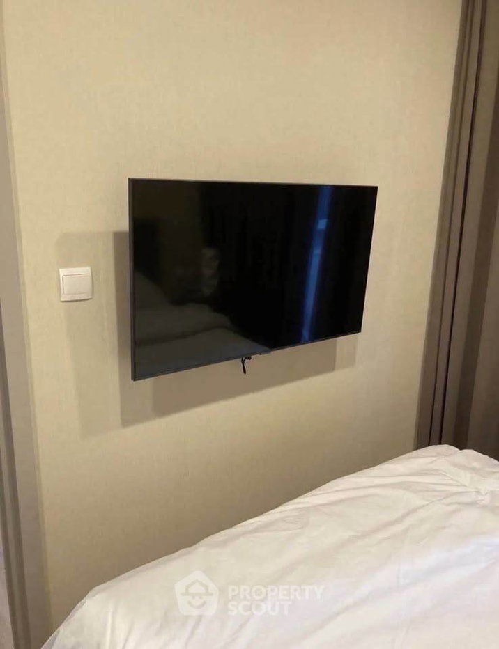 picture 42nd-Floor 1-BR At Oka Haus Sukhumvit 36 Near BTS Thong Lor (ID 3162081) - 5/12