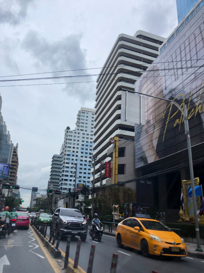 รูป ขายพื้นที่สำนักงาน ชั้น 36 ใจกลางย่านธุรกิจ (CBD) อโศก - รูปที่ 11/12