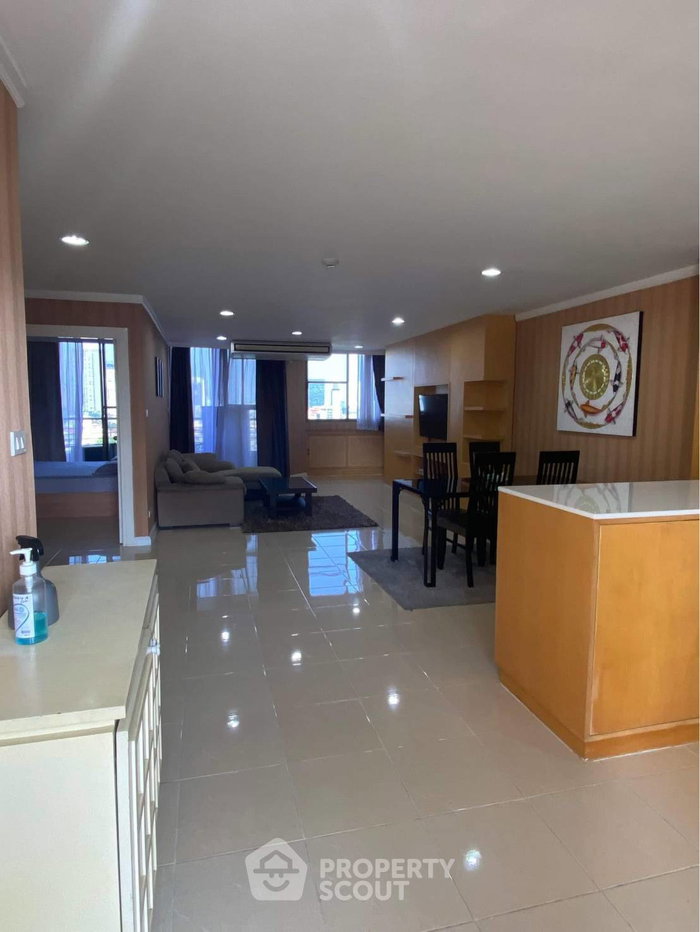 รูป คอนโด 2 ห้องนอน Supalai Place Sukhumvit 39 ใกล้ BTS พร้อมพงษ์ (ID 1167325) - รูปที่ 2/9