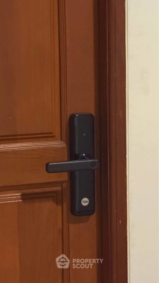 picture 200m To BTS Saint Louis | 1-BR Sampoom Garden Condominium (ID 2604658) - 10/10