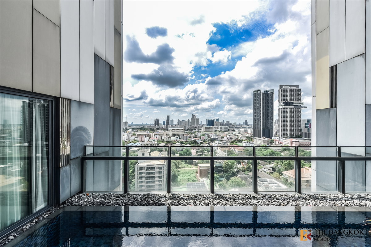 picture Rental Condo 🌇 The Met Sathorn, 3BR 227.63 sq.m. 130K 💎 Beautiful Spacious Unit with Warm-Toned Interiors  - 8/13