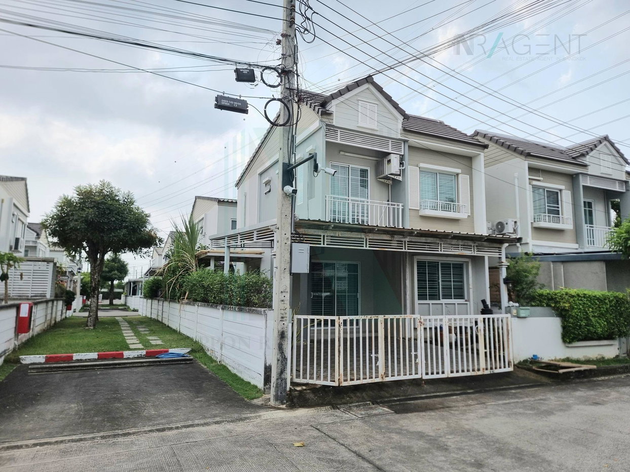 รูป 📌 ขายบ้านแฝด โครงการ เดอะวิลเลจ บางนา - วงแหวน 2 2 ชั้น 3 ห้องนอน 2 ห้องน้ำ - รูปที่ 2/8