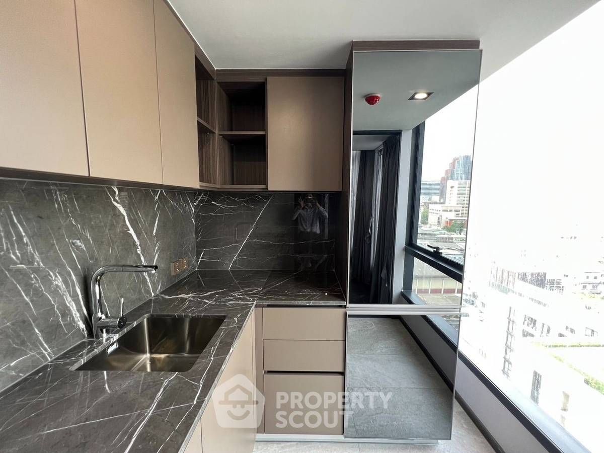 picture Pet-Friendly 1-BR At CONNER Ratchathewi Near BTS Ratchathewi (ID 3165588) - 3/16