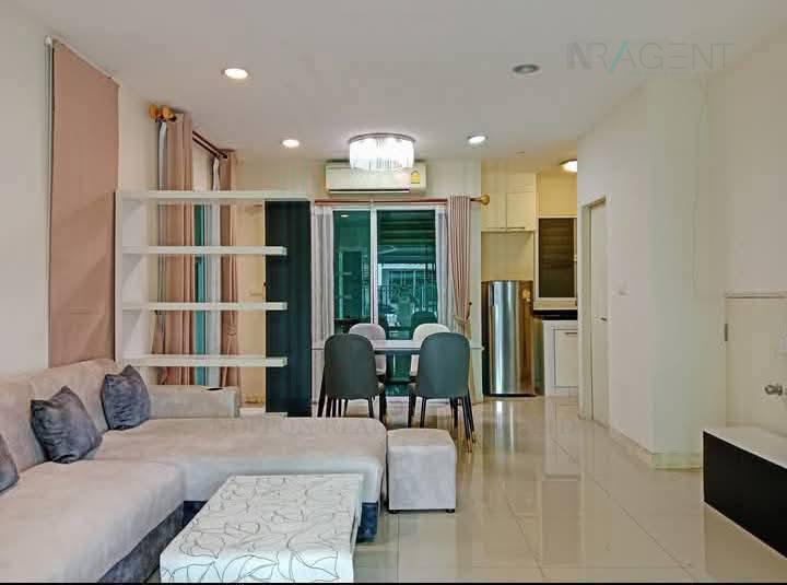รูป 📌 ขายทาวน์เฮาส์ โครงการ บ้านกลางเมือง โชคชัย 4 3 ชั้น 3 ห้องนอน 3 ห้องน้ำ - รูปที่ 2/8
