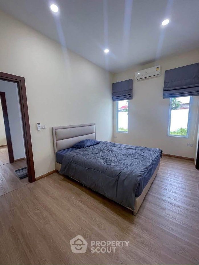รูป วิลล่า 3 ห้องนอน ขนาด 204 ตร.ม. ทำเลห้วยใหญ่ ชลบุรี (ID 3163927) - รูปที่ 10/13