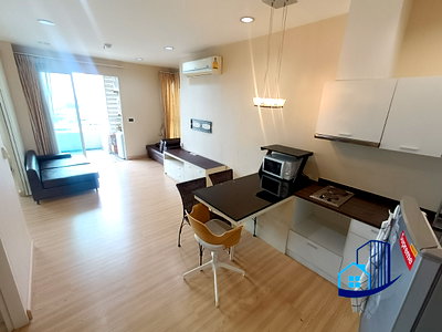 Condos for sale : Condo Unit 47.29 sq.m., 10th Floor