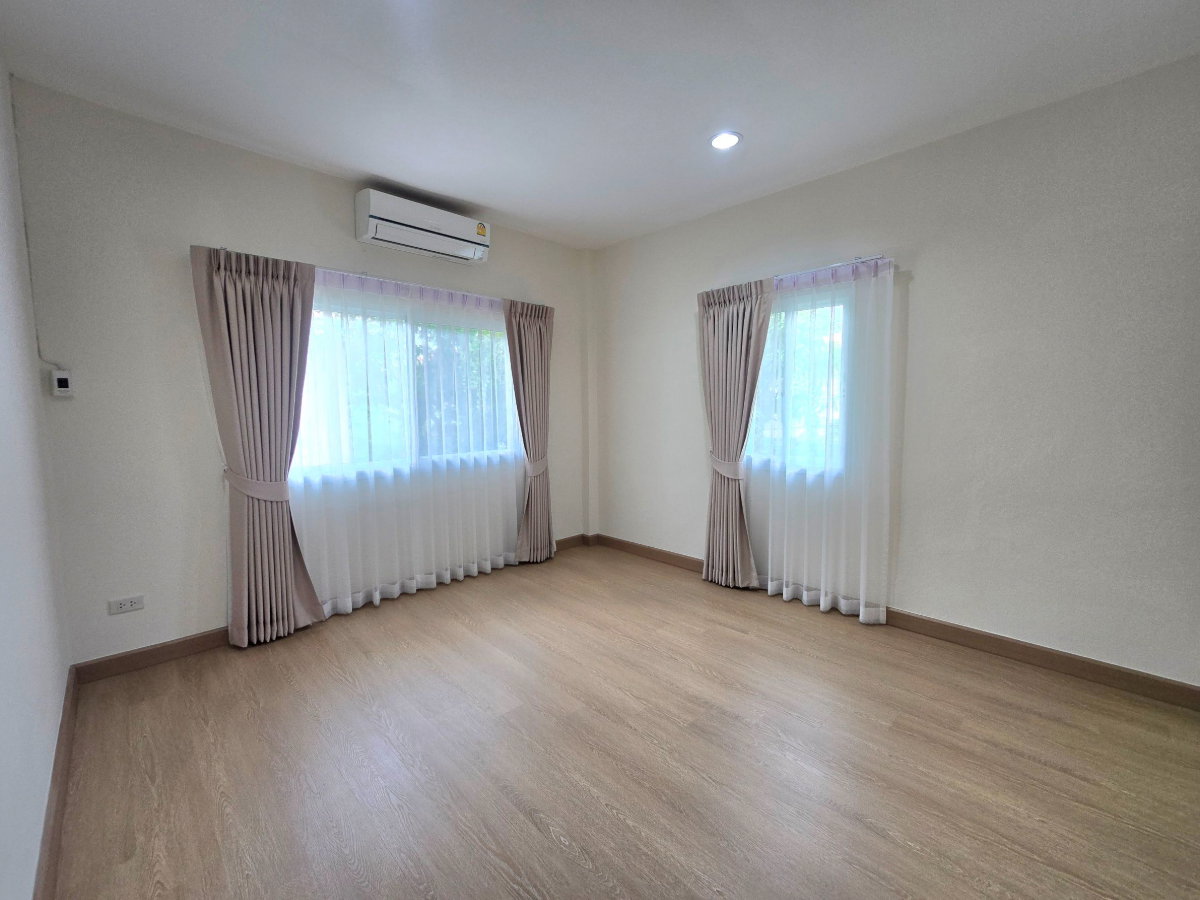 รูป บ้านเดี่ยว หลังมุม ต้นโครงการ ทำเลดี หมู่บ้านไพรเวท รามอินทรา (Private Ramintra) ถนนปัญญาอินทรา บางชัน คลองสามวา ใกล้ห้างแฟชั่นไอส์แลนด์ - รูปที่ 30/38