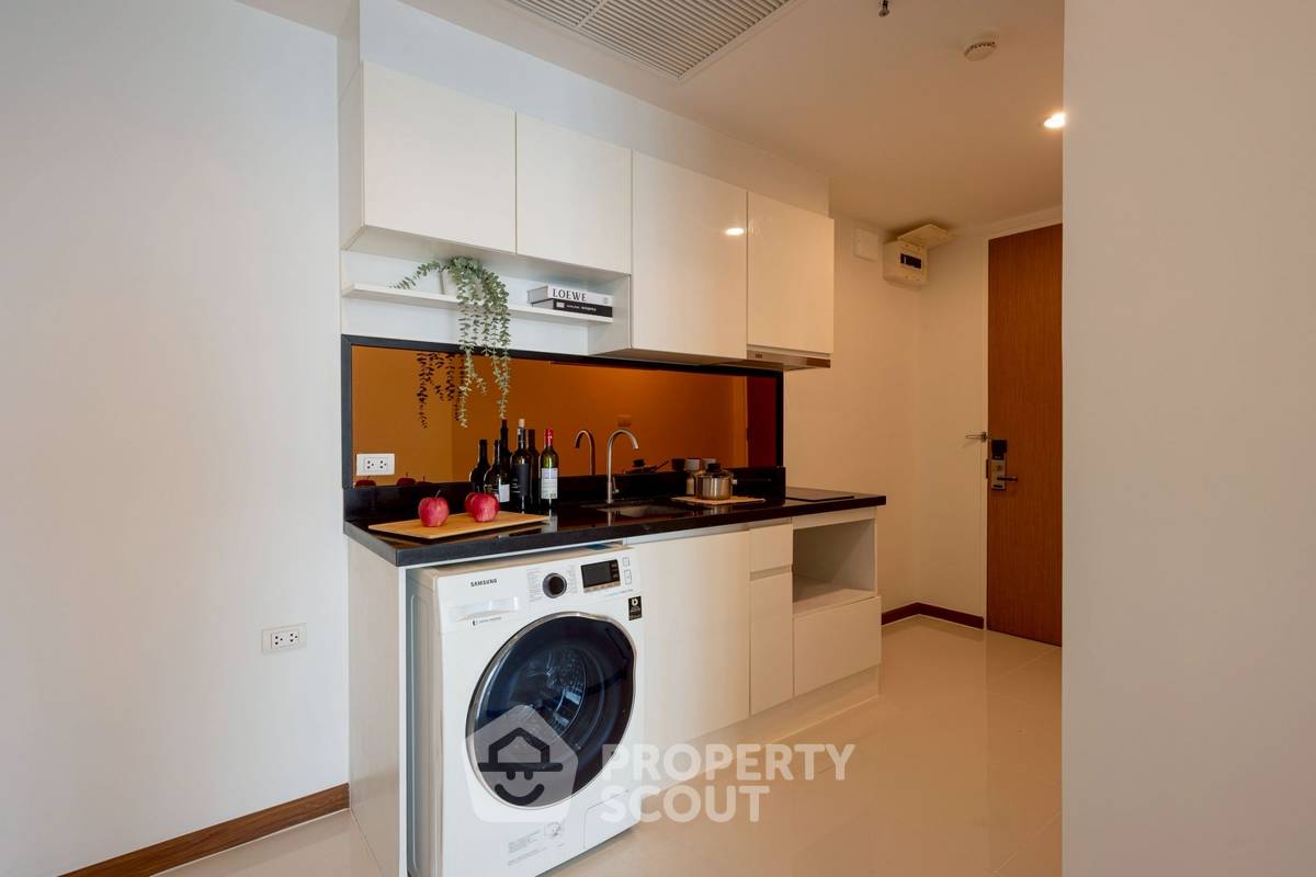 รูป คอนโด 2 ห้องนอน ชั้น 20 ขายที่ Up Ekamai ใกล้ ARL รามคำแหง (ID 3165944) - รูปที่ 7/12