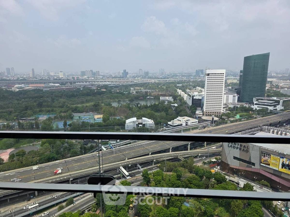 picture 60m To MRT Phahon Yothin | 1-BR Condo At The Crest Park Residences (ID 3165879) - 26/28