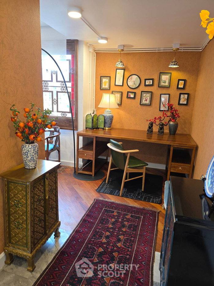 picture 142 Sqm 2-BR Sribumpen Condo Home Near MRT Khlong Toei (ID 3163533) - 12/29