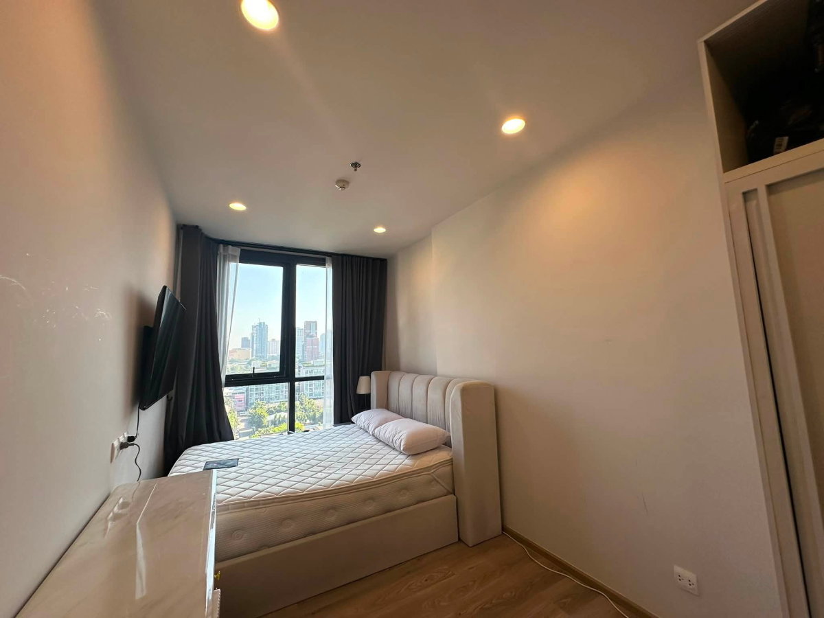 รูป ให้เช่า ✨ OKA HAUS Sukhumvit 36 ✨ ห้องสวย เฟอร์นิเจอร์ เครื่องใช้ไฟฟ้าครบ ใกล้ BTS ทองหล่อ - รูปที่ 2/5