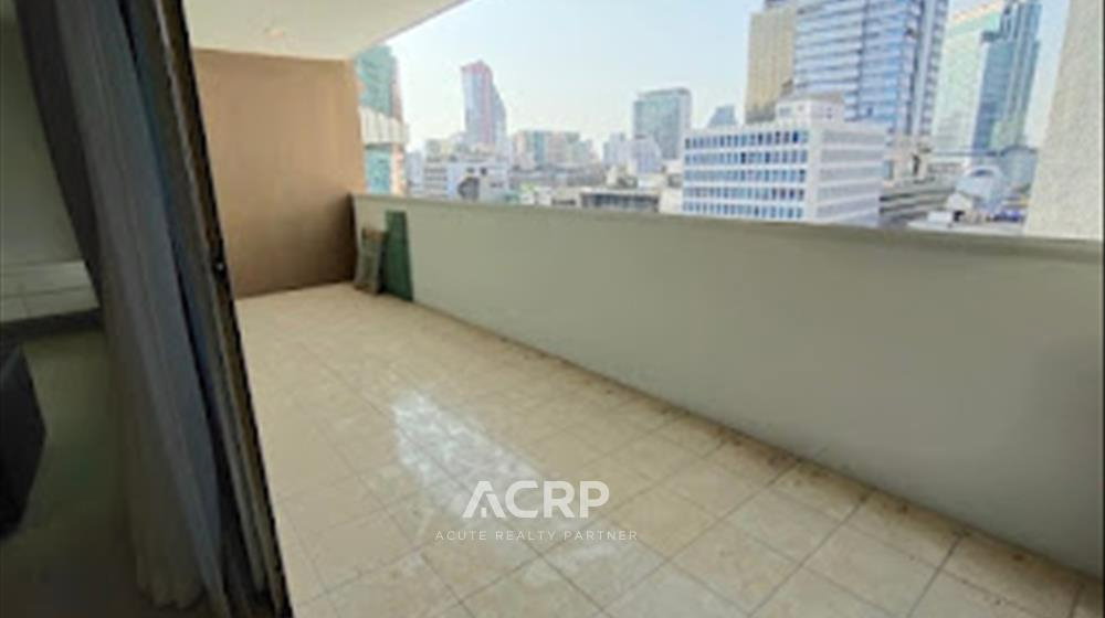 picture FOR RENT | 2 Bedroom Luxury Condo in Silom Pet-Friendly | Newly Renovated | Walk to BTS Sala Daeng & MRT Silom - 4/12
