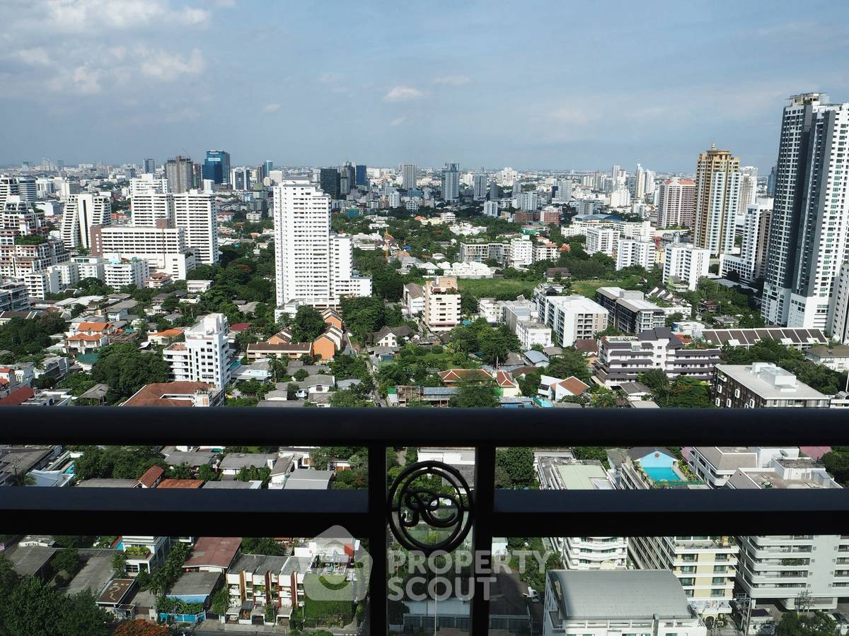 รูป คอนโด 2 ห้องนอน ชั้น 25 Royce Private Residences ใกล้ MRT สุขุมวิท (ID 3167197) - รูปที่ 18/18