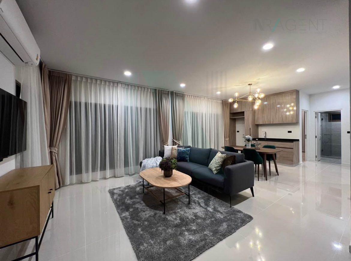 รูป 📌 ให้เช่าบ้านเดี่ยว 2 ชั้น บุราสิริ กรุงเทพกรีฑา 4 ห้องนอน 4 ห้องน้ำ - รูปที่ 2/8