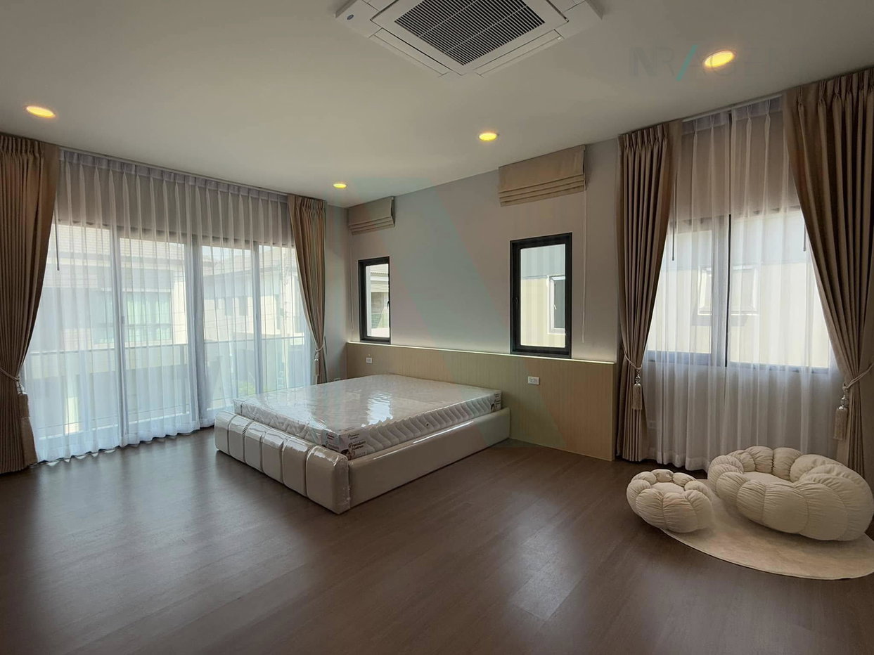 รูป 📌 ให้เช่าบ้านเดี่ยว 2 ชั้น เดอะ ซิตี้ วัชรพล 4 ห้องนอน 5 ห้องน้ำ - รูปที่ 5/8