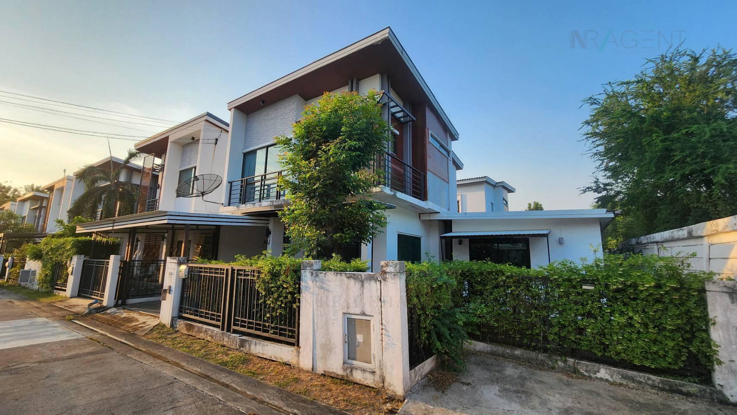 รูป 📌 ขายบ้านแฝด โครงการ วี 2 อ่อนนุช-พระราม 9 2 ชั้น 3 ห้องนอน 2 ห้องน้ำ - รูปที่ 2/8