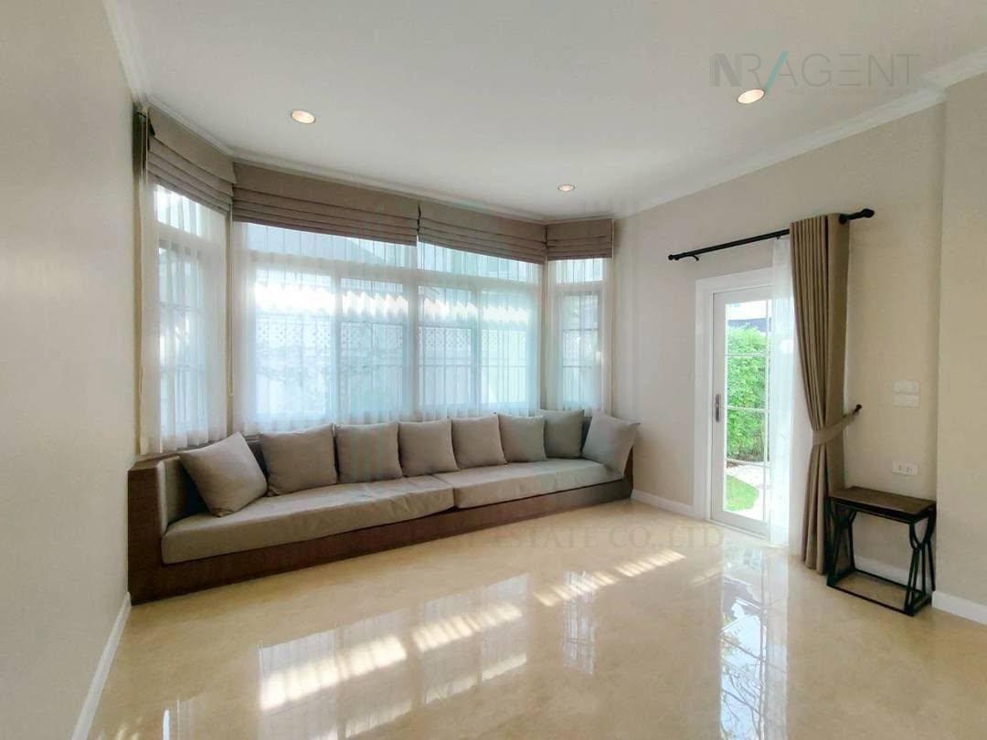 รูป 📌 ให้เช่าบ้านเดี่ยว 3 ชั้น แฟนตาเซีย วิลล่า 4 4 ห้องนอน 5 ห้องน้ำ - รูปที่ 3/8