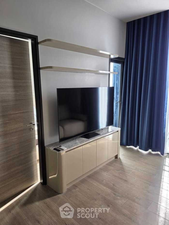 picture 60m To MRT Phahon Yothin | 1-BR Condo At The Crest Park Residences (ID 3165879) - 2/28