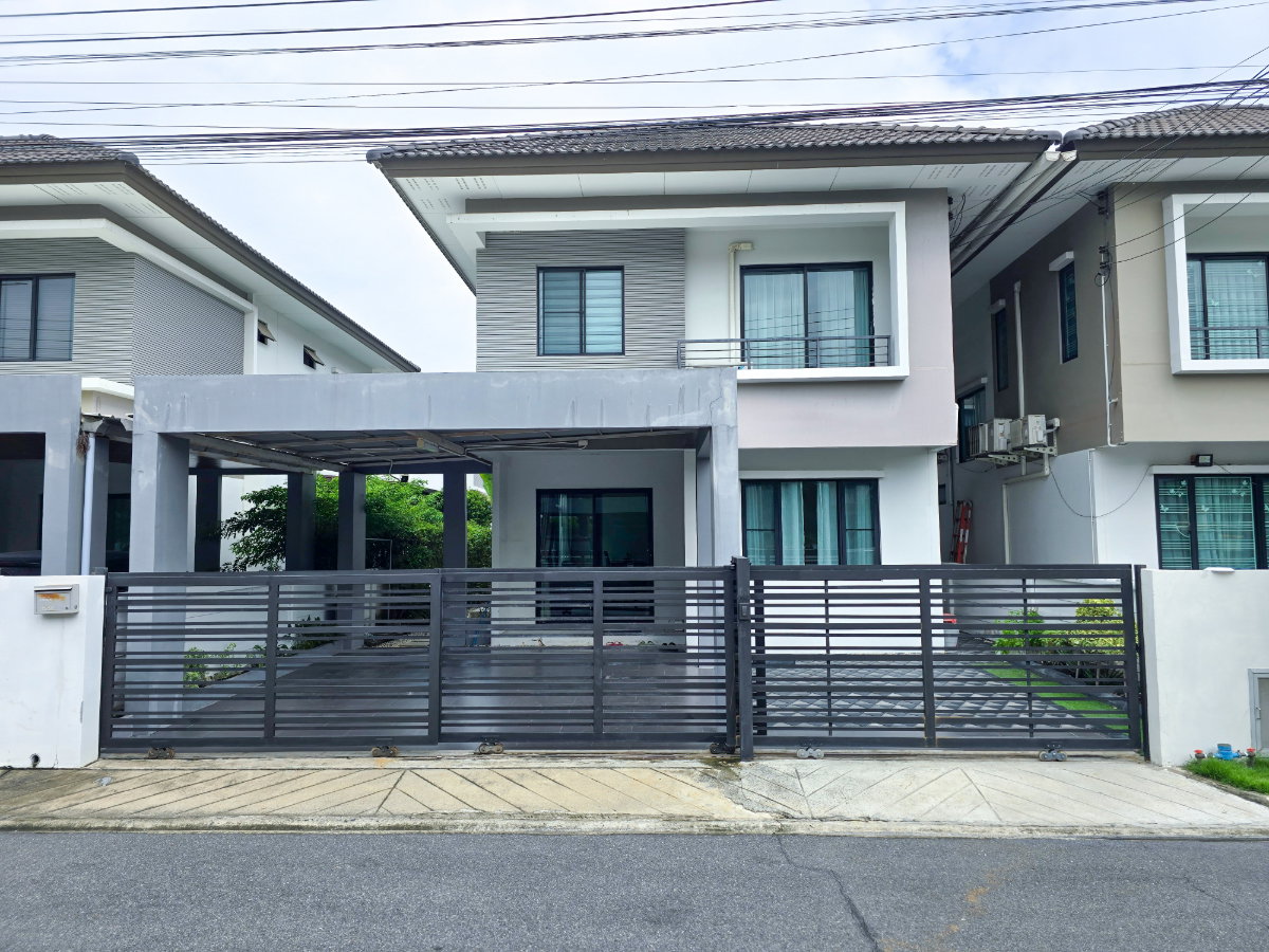 ขาย บ้านแฝด อารียา โคโม่ บางนา-วงแหวน ขนาด 165 ตรม. 4 ห้องนอน 3ห้องน้ำ 3 ที่จอดรถ ใกล้เมกะบางนา เดินทางสะดวก
