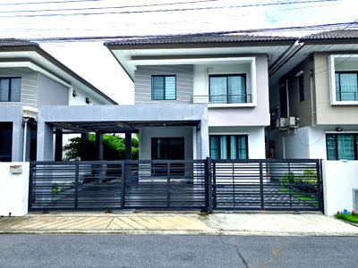 บ้านแฝด บางพลี สมุทรปราการ : ขาย บ้านแฝด อารียา โคโม่ บางนา-วงแหวน ขนาด 165 ตรม. 4 ห้องนอน 3ห้องน้ำ 3 ที่จอดรถ ใกล้เมกะบางนา เดินทางสะดวก