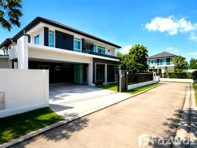 Houses for sale Phuket : Siwalee Ratsada Executive Family Home in Central Phuket 6660525