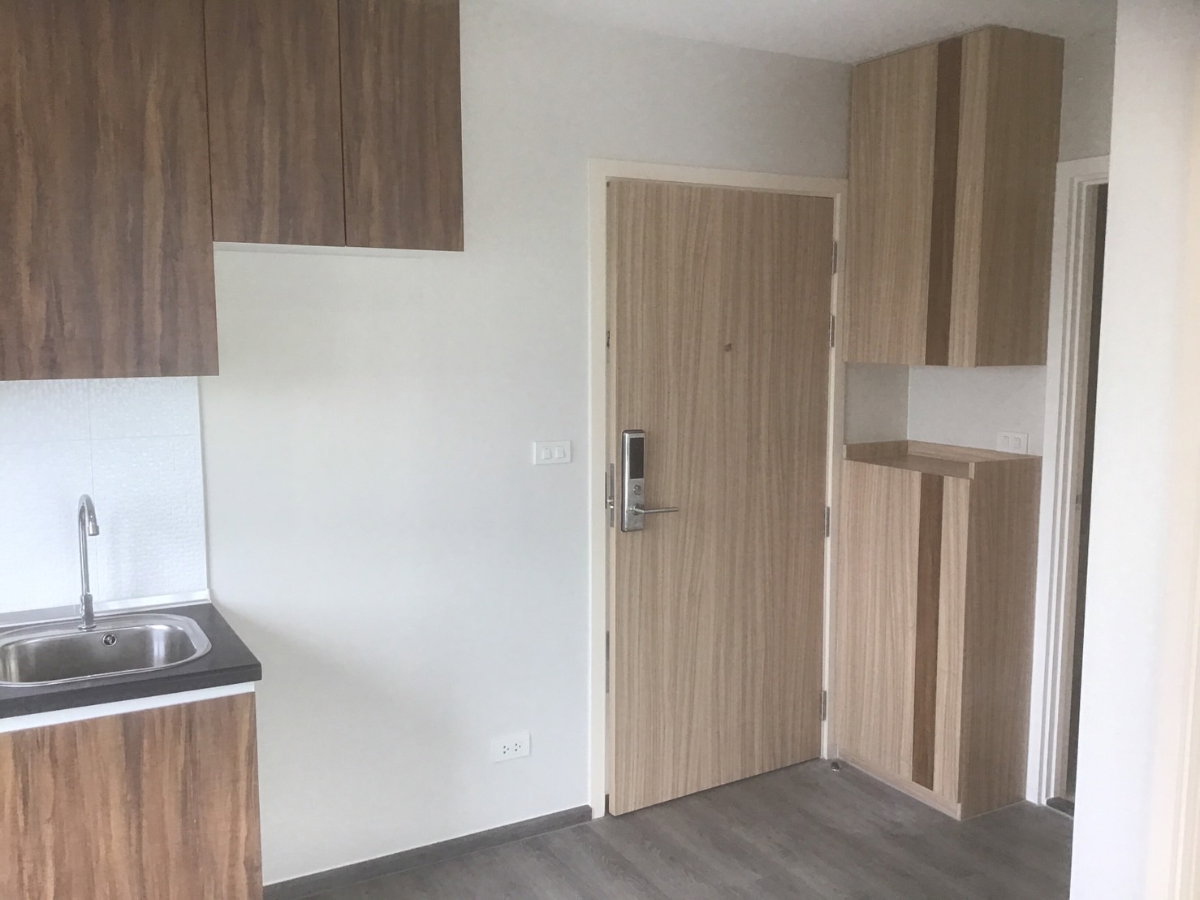 picture Condo for rent Rich park @ triple station - 12/15