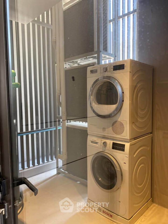 รูป ชั้น 21 คอนโด 2 ห้องนอน Vittorio Sukhumvit 39 ใกล้ BTS พร้อมพงษ์ (ID 2937945) - รูปที่ 11/16