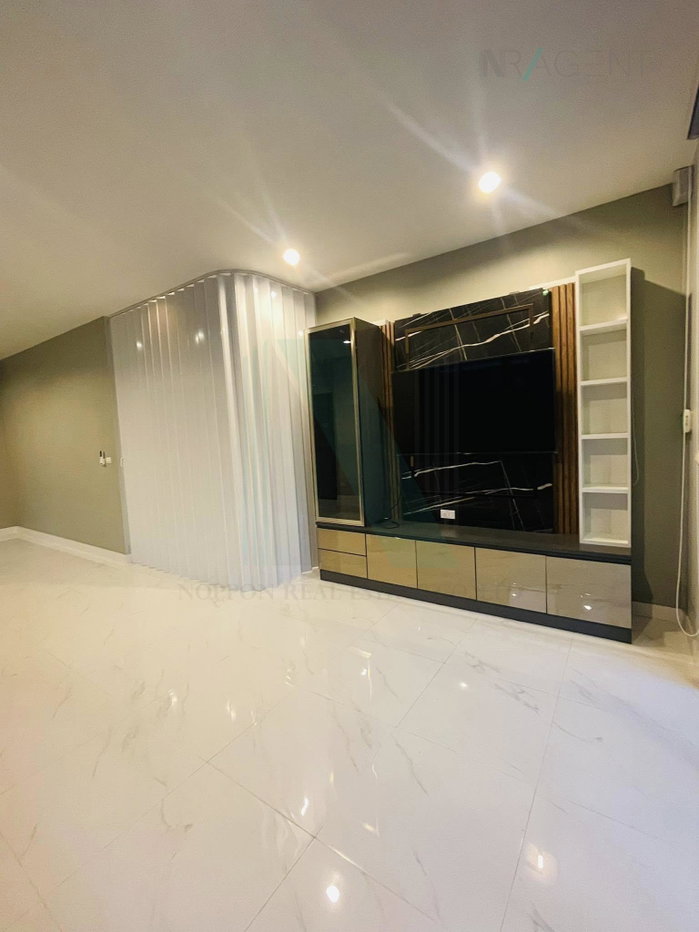 รูป 📌 ขายบ้านเดี่ยว โครงการ เอโทล จาวา เบย์ บางนา – สุวรรณภูมิ 2 ชั้น 4 ห้องนอน 3 ห้องน้ำ - รูปที่ 2/8