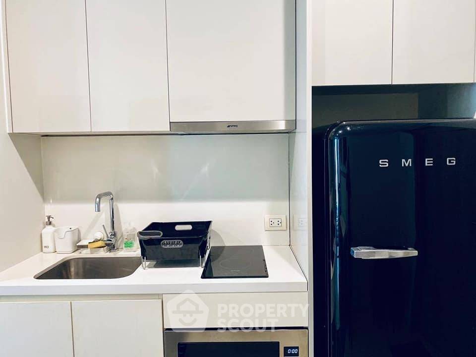 รูป ใกล้ BTS เพลินจิต 100 ม. | 1 ห้องนอน Noble Ploenchit (ID 655185) - รูปที่ 3/3