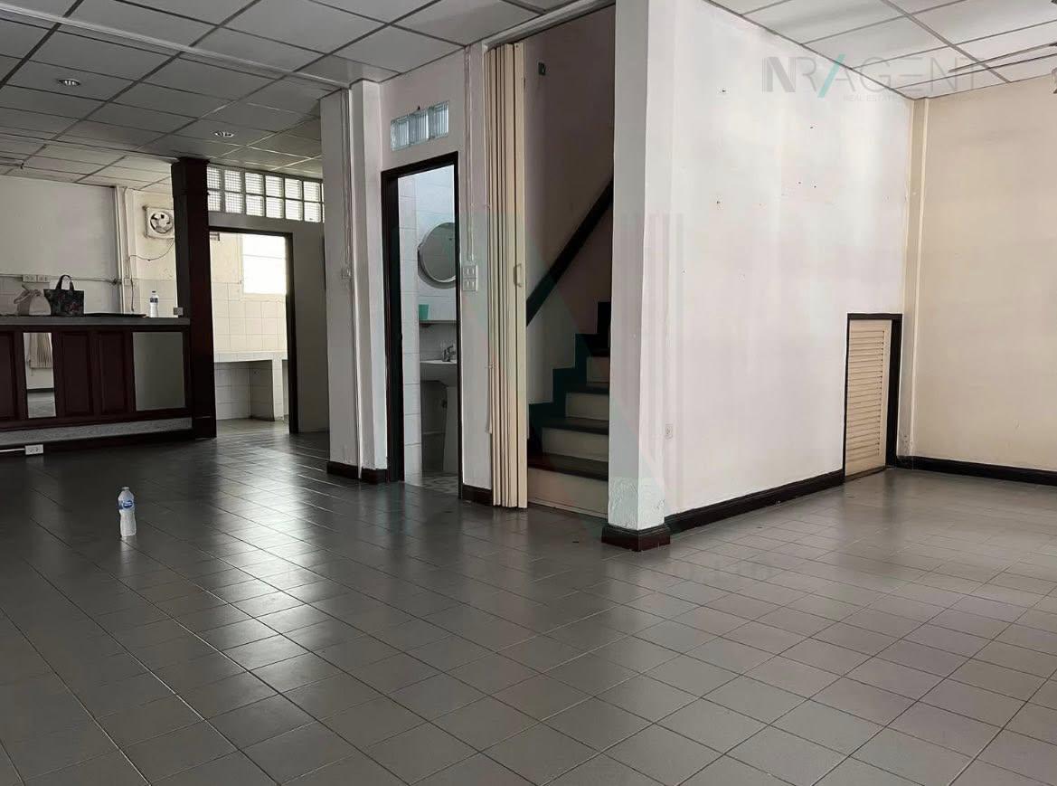 รูป 📌 ขายทาวน์เฮาส์ โครงการ บ้านพรทวี วิลล่า 2 2 ชั้น 3 ห้องนอน 2 ห้องน้ำ - รูปที่ 3/8