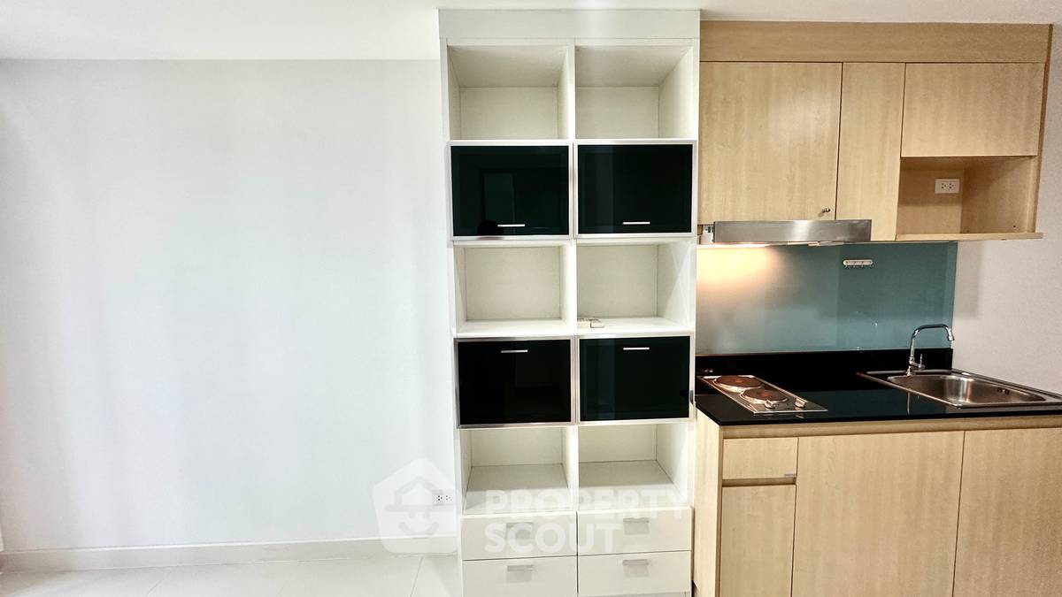 รูป ใกล้ BTS วงเวียนใหญ่ เพียง 100 ม. คอนโด 1 ห้องนอน Ideo Blucove Sathorn (ID 3165902) - รูปที่ 12/28