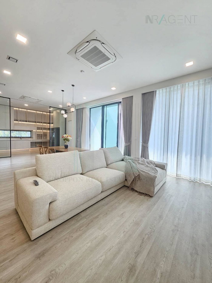 รูป 📌 ขายบ้านเดี่ยว โครงการ วีเว่ กรุงเทพกรีฑา 3 ชั้น 4 ห้องนอน 5 ห้องน้ำ - รูปที่ 6/8