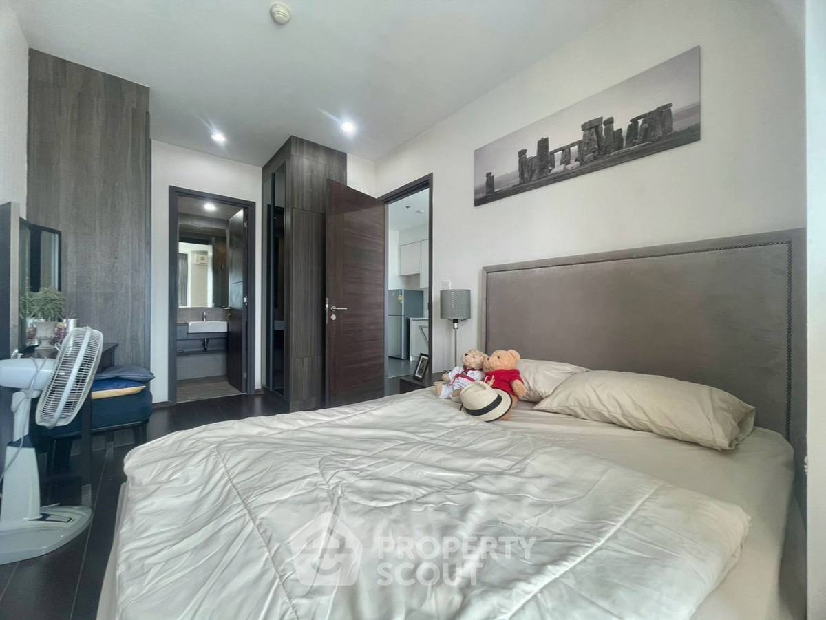 รูป ห้องนอน 1 ห้อง ชั้น 33 C Ekkamai ใกล้ ARL รามคำแหง (ID 3167158) - รูปที่ 2/7