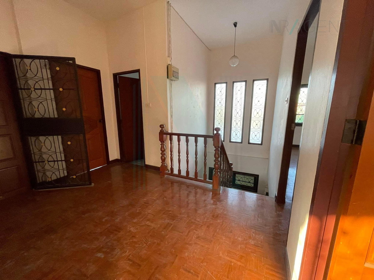 รูป 📌 ขายบ้านเดี่ยว โครงการ บัวทองเคหะ 2 ชั้น 5 ห้องนอน 2 ห้องน้ำ - รูปที่ 7/8