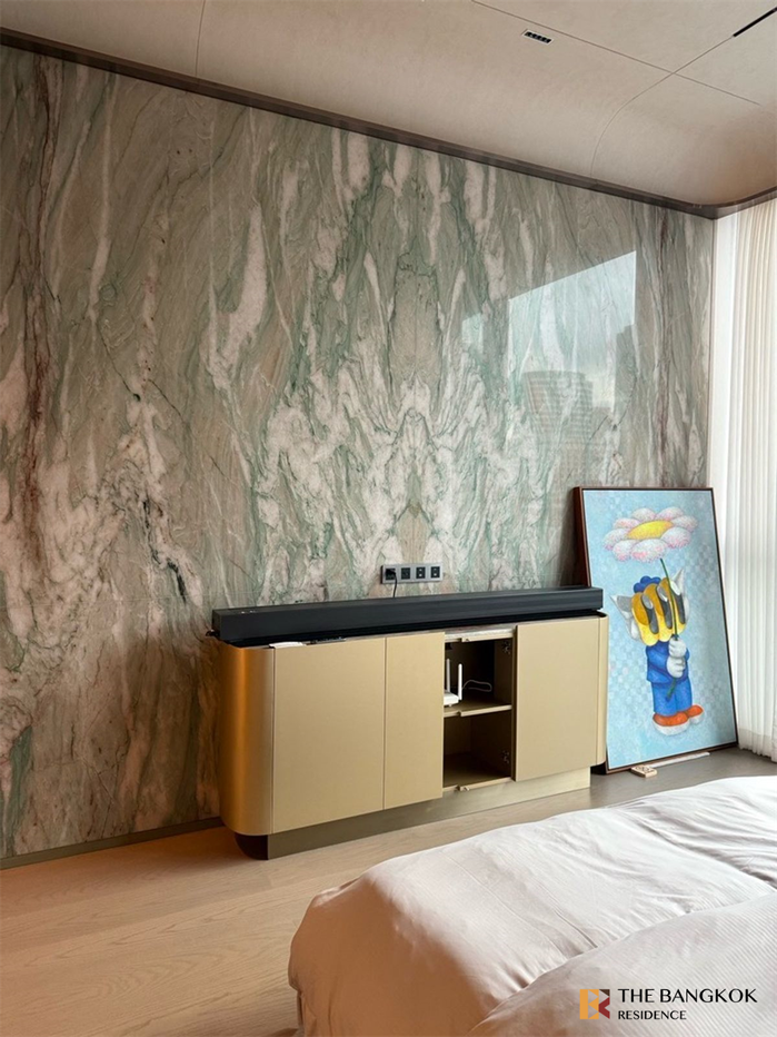 picture Luxurious Design, Elevated Atmosphere SCOPE Langsuan near BTS Chit Lom - 2/10