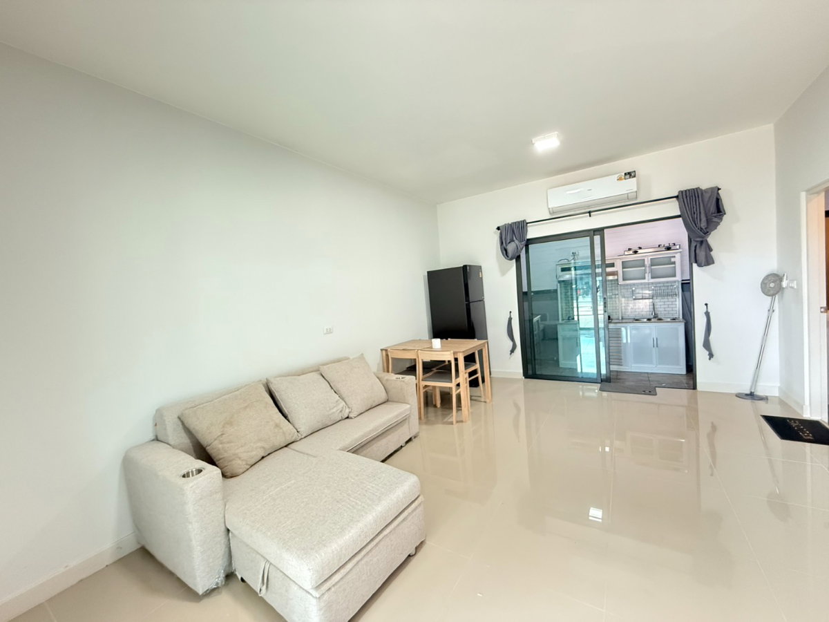 รูป ทาวน์โฮมสองชั้น ทำเลดี ใกล้โรบินสัน หมู่บ้านอภิทาวน์ ฉะเชิงเทรา - รูปที่ 6/12