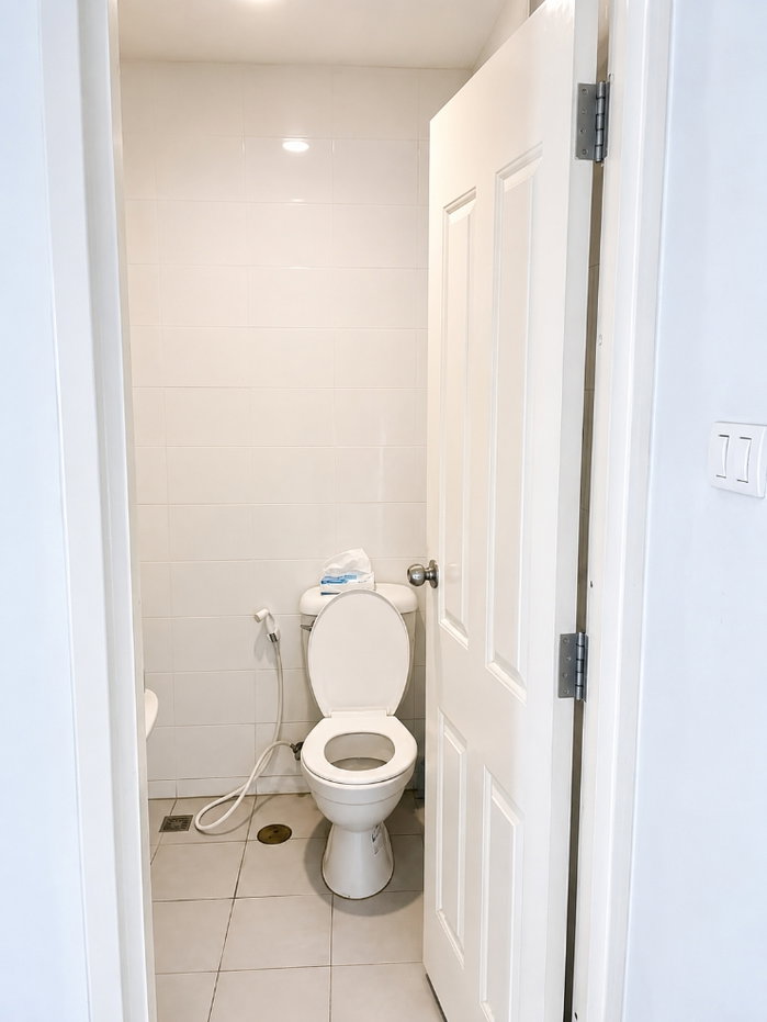 รูป 
  บ้านให้เช่า 2 ชั้น หลังมุม 37 ตร.วา ใกล้ ม.รังสิต หมู่บ้าน Areeya The Color ดอนเมือง - สรงประภา
 เลี้ยงสัตว์ได้ - รูปที่ 11/12