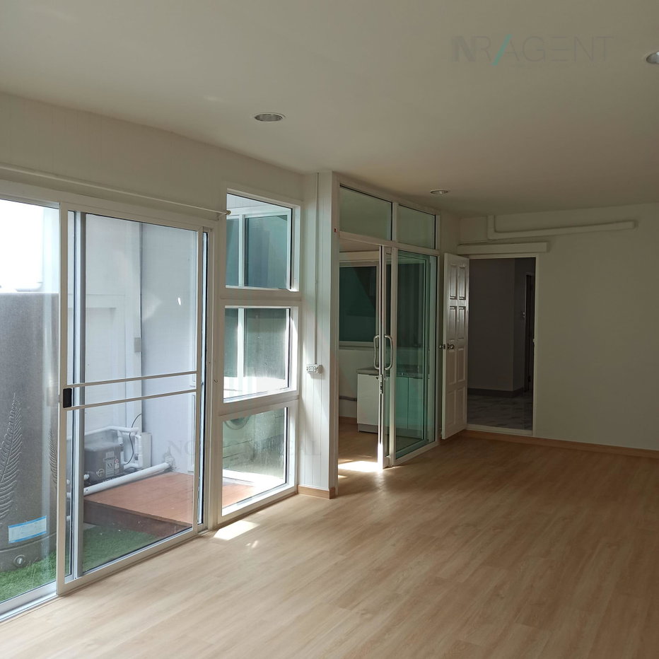 picture 📌 For Sell Town house BAAN 84 MANSION 3-story 4 bedroom 3 bathroom - 6/8
