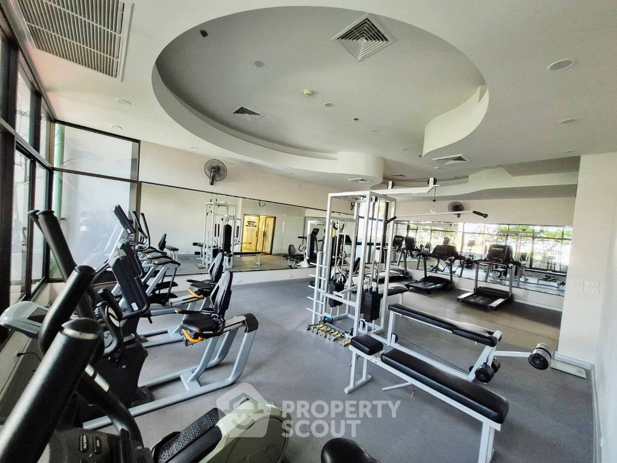 picture 35th-Floor 3-BR 276 Sqm, Lumpini Park View, 100m To MRT Lumphini (ID 3007382) - 12/15