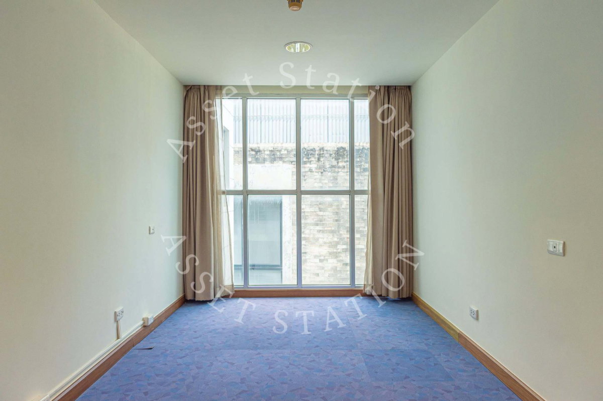 picture Harmony Living Pahonyothin 11 is near BTS Ari, La Villa Aree, and Chatuchak Weekend Market. - 4/21