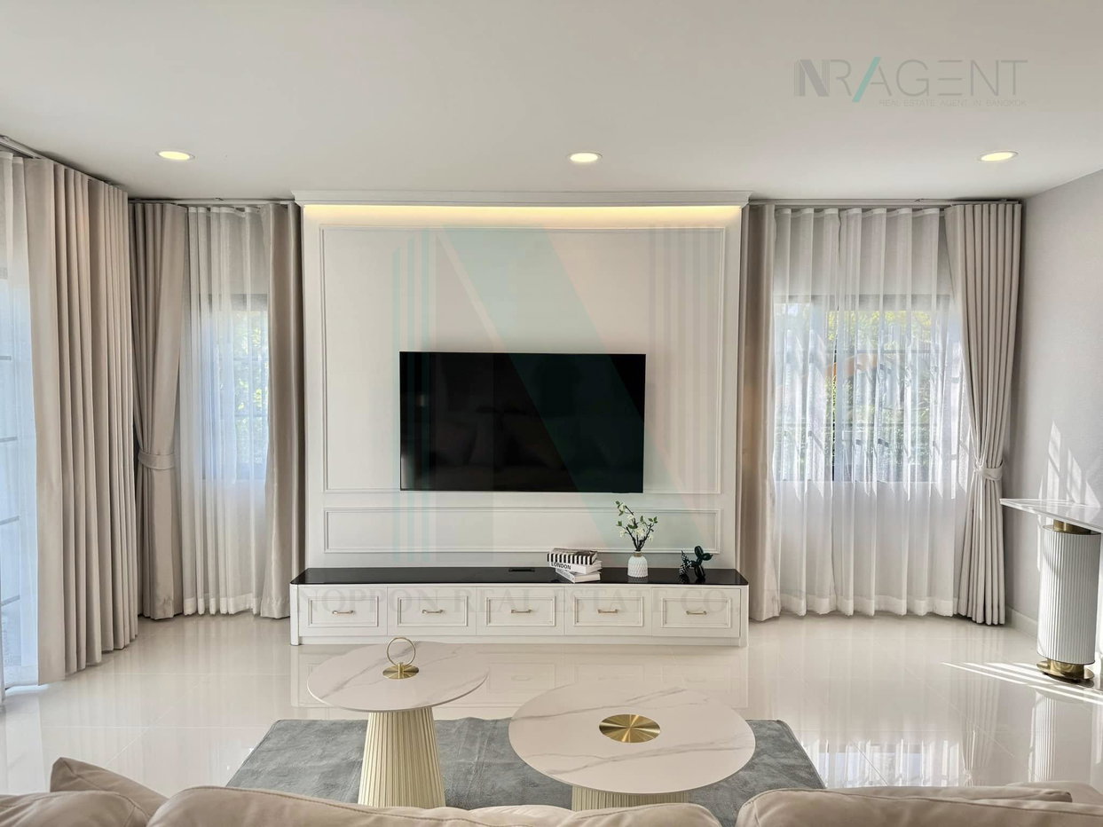 picture 📌 For Sell House CENTRO BANGNA 2-story 4 bedroom 5 bathroom - 2/8