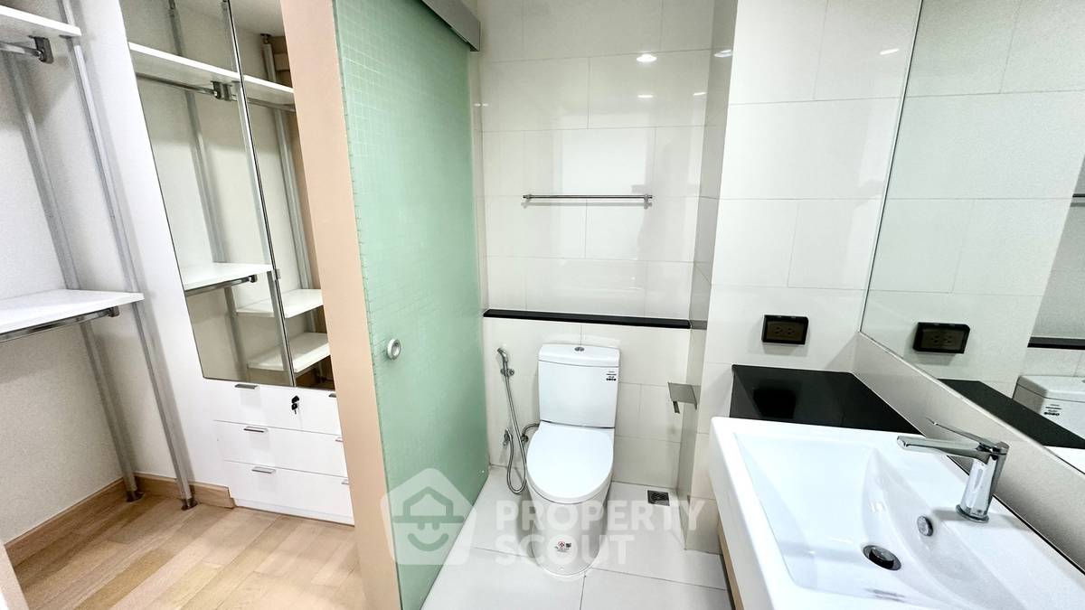 รูป ใกล้ BTS วงเวียนใหญ่ เพียง 100 ม. คอนโด 1 ห้องนอน Ideo Blucove Sathorn (ID 3165902) - รูปที่ 22/28