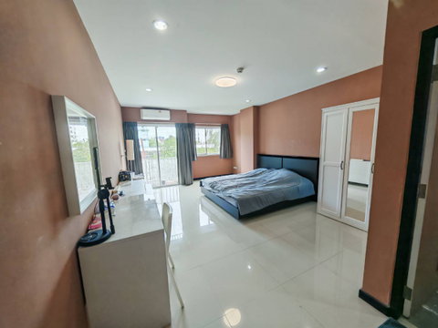 sense of london condo 2.5M / 2Rooms
