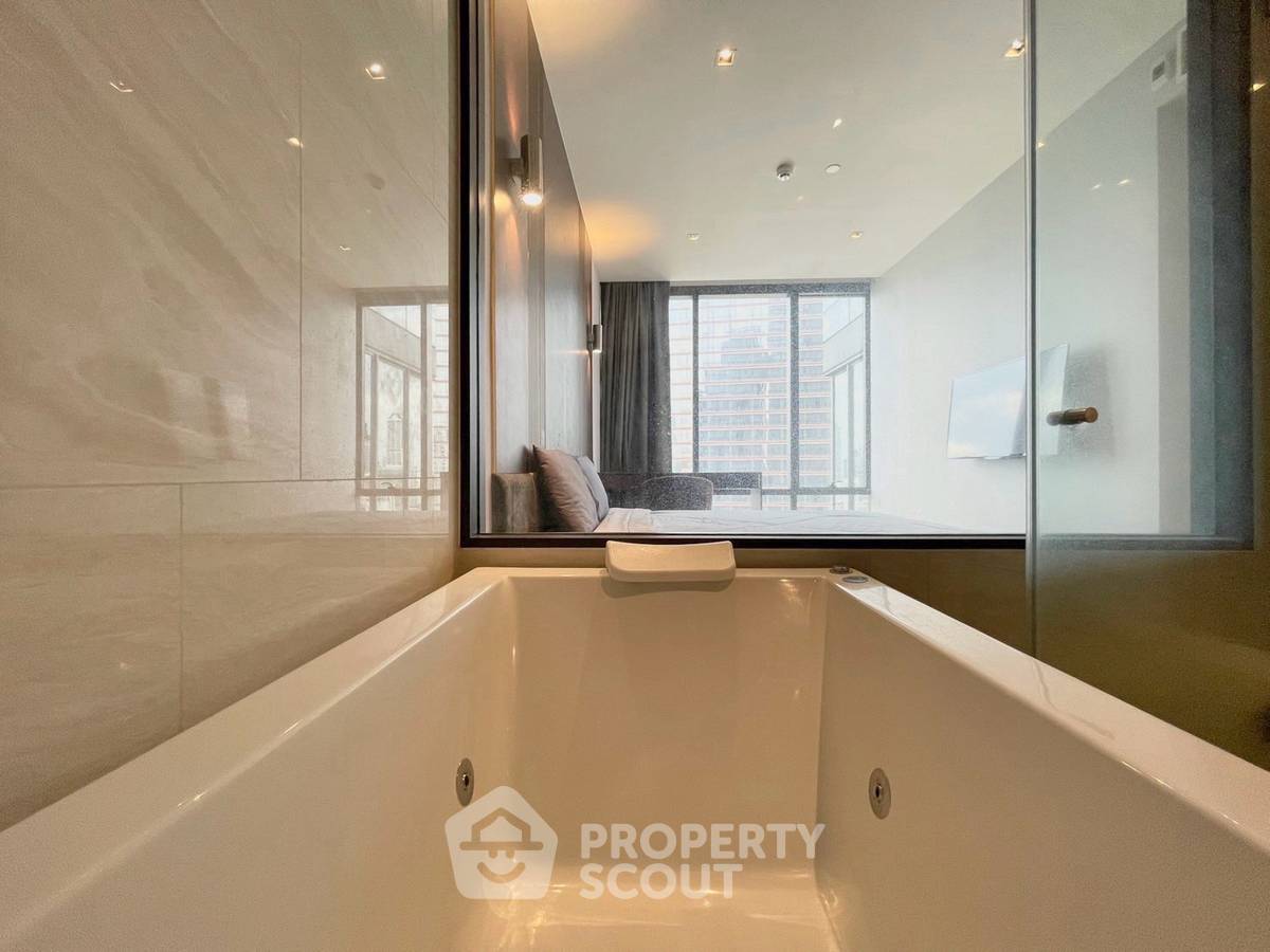 picture 23rd-Floor 2-BR At Ashton Silom 300m To BTS Chong Nonsi (ID 3167132) - 9/19