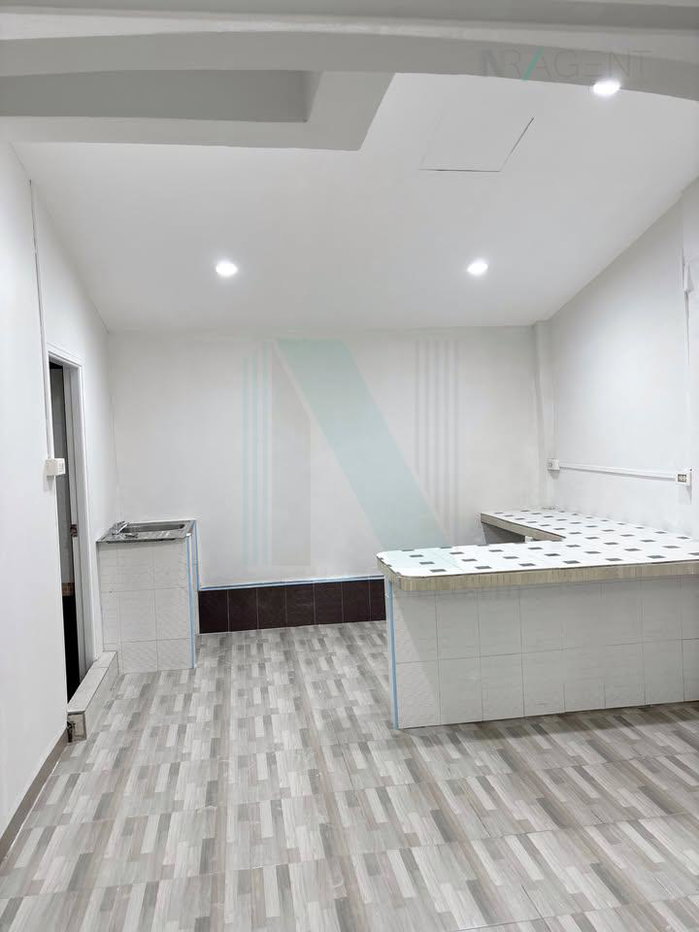 รูป 📌 ขายทาวน์เฮาส์ โครงการ รัตนธานี 2 ชั้น 2 ห้องนอน 2 ห้องน้ำ - รูปที่ 5/8