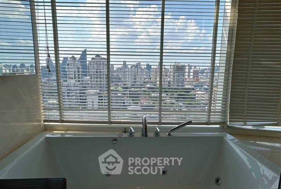 picture 21st-Floor 3-BR Eight Thonglor Residence, BTS Thong Lor (ID 3165046) - 18/20
