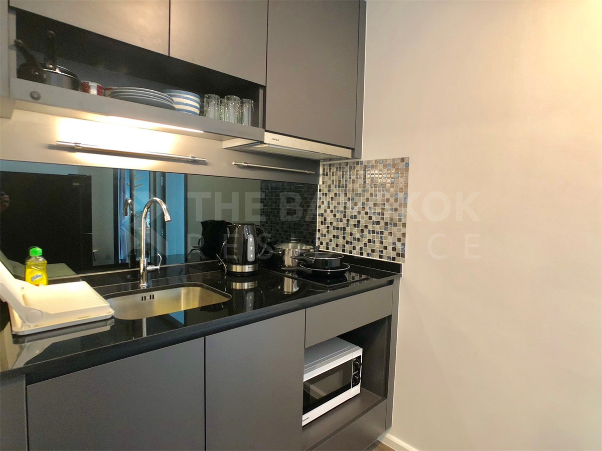 picture Room available, great price Notting Hill Jatujak - Interchange near BTS Saphan Khwai - 9/10