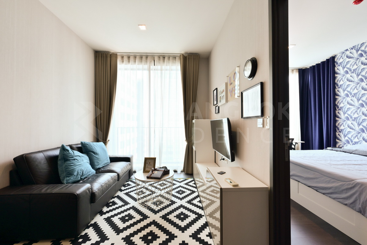 picture The Edge Sukhumvit 23 near BTS Asok Popular units sell out fast - 7/10