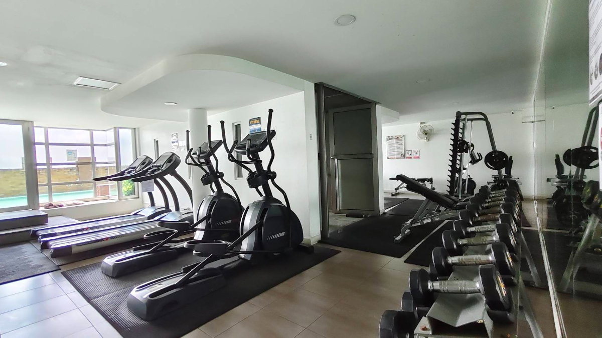 picture Geneva 2 Condominium   Unit 18C 97 Sq.m.  3 Bedrooms  2 Bathrooms - 23/26