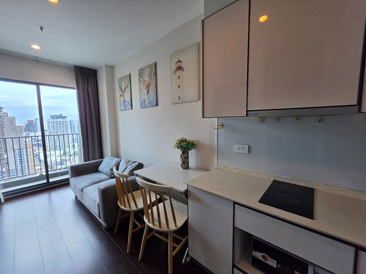 รูป 🔥C Ekkamai Condominium 🔥เช่าเพียง 17,000 บาท/เดือน🔥ราคานี้รวมค่าส่วนกลางแล้ว 🌺พื้นที่ขนาด 35 ตร.ม. ชั้น 28 🌺ห้อง 1 ห้องนอน 1 ห้องน้ำ - รูปที่ 2/16
